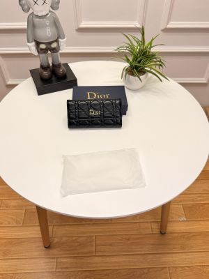 Christian_dior_premium_womens_longwallet_with_ogbox_ea154 Christian_dior_premium_womens_longwallet_with_ogbox_ea154