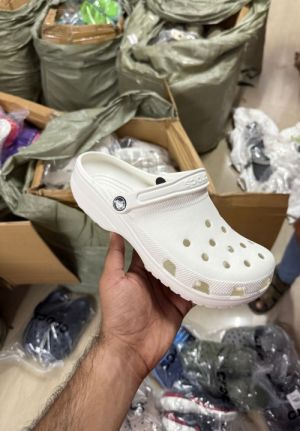 Crocccs Classic Clogs white