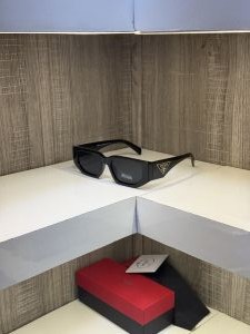 Prad a 09 Sunglass 