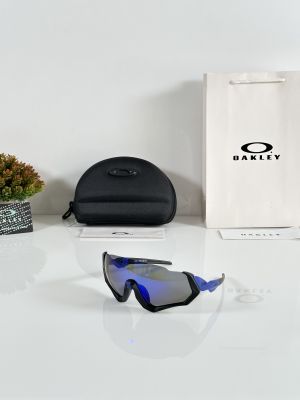 Oakley_4001_Blue_Revo Oakley_4001_Blue_Revo