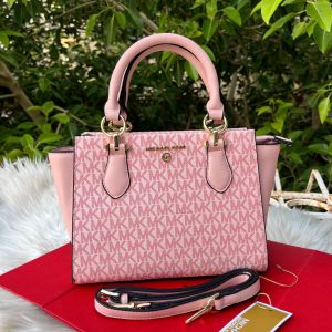 Michael_Kors_Marilyn_Stachel_Bag_Pink_With_SlingBelt_Dust_Cover_&_Carry_Bag_M2351_Pink Michael_Kors_Marilyn_Stachel_Bag_Pink_With_SlingBelt_Dust_Cover_&_Carry_Bag_M2351_Pink