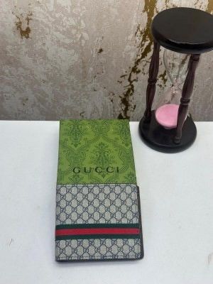 GUCC_I BROWN PREMIUM WALLET WITH OG BOX MODEL NO -9 GUCC_I BROWN PREMIUM WALLET WITH OG BOX MODEL NO -9