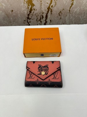 LOUIS_VUITTON PREMIUM WALLET WITH OG BOX (213) LOUIS_VUITTON PREMIUM WALLET WITH OG BOX (213)