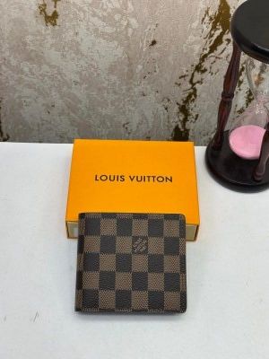 LOUIS _VUITTON BROWN PREMIUM WALLET WITH OG BOX MODEL NO -28 LOUIS _VUITTON BROWN PREMIUM WALLET WITH OG BOX MODEL NO -28