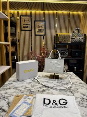 Dolce_gabbana daily mini leather tote bag with og box and dust bag premium quality Dolce_gabbana daily mini leather tote bag with og box and dust bag premium quality