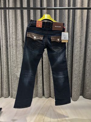 TRUE RELIGION IMPORTED JEANS 100% BOOTCUT