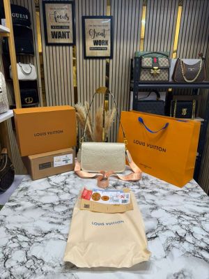 LOUIS_VUITTON MARELLINI SHOULDER BAG WITH DOUBLE OG BOX AND DUST BAG INCLUDING CARRY BAG (WHITE)