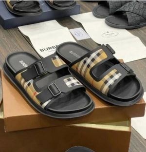 _Burberry_Chex_Double_Strapes_Black_Premium_Slides_With_Og_Box
