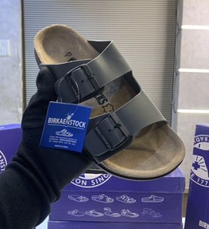 BIRKENSTOCKS GREY SLIDE