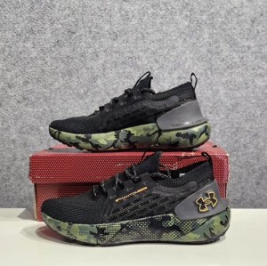 Under-Armour-HOVR-Phantom-3-SE-Green. Fix rate