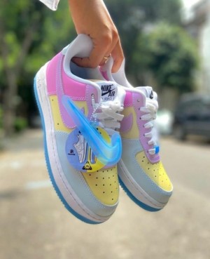 Nike-Airforce-1-uv-active-colour-change