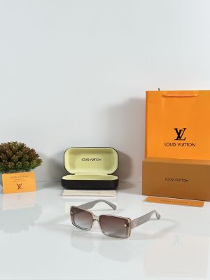 Louis_Vuitton_WMNS_5513_Water_Brown