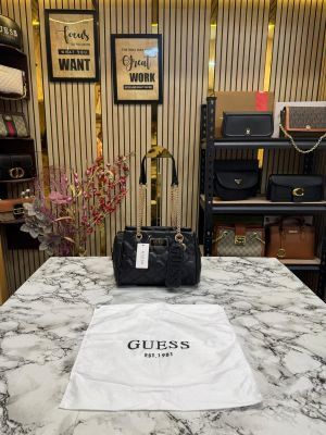 Guess Quilted Crossbody Lolli Handbag With Dust Bag (Black)