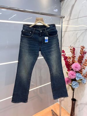 Dolce and Gabban a Green Shade Premium Imported Stretchable Lycra Fabric Boot Cut Denim with Metal Logo Design 3140