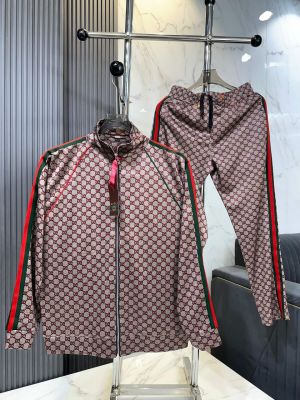 Gucc i Premium Imported Monogram Embossed Fabric and Side Tape Tracksuit with Carry Bag 3148