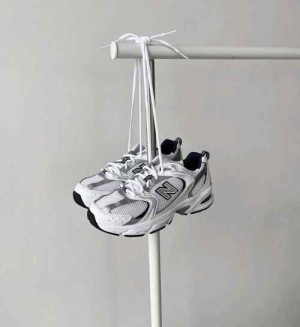 newbalance 530 white navy mens