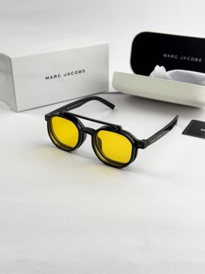 MARC JACOBS YELLOW CANDY 1005