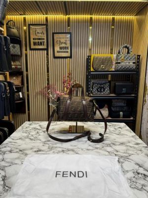 FEND_I LEATHER BOWLING HANDBAG WITH SLING PREMIUM QUALITY WITH DUST BAG (COFFEE BROWN)