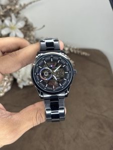 Tommy hilfige r All Black Premium Watch