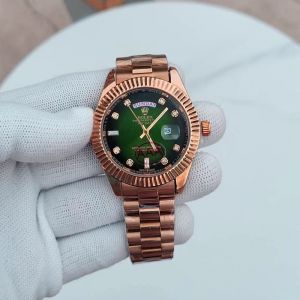Rolex_Oyster_Perpetual_Day-Date_Diamond_RoseGold-Green