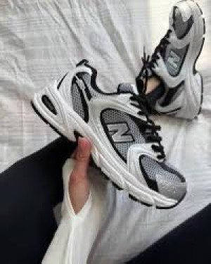 NewBalance-530-trainers-White-Black