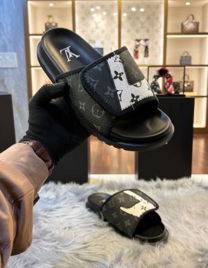 Louis-Vuitton Monogram Full Black Premium Slides