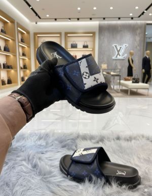 Louis-Vuitton Monogram blue Premium blue Slides