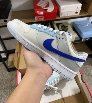 nike-dunk-low-ivory-hyper-royal-gs