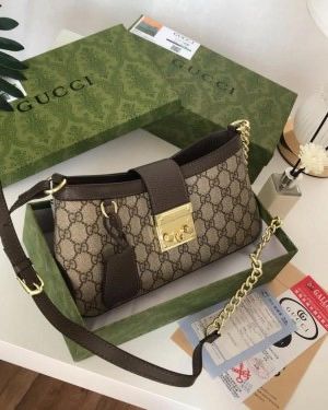 Gucc_i Padlock Shoulder Bag (Brown)