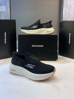 SKECHERS-SLIP-INS-MAX-CUSHIONING-SUSPENSION-