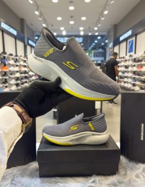 SKECHERS-SLIP-INS-MAX-CUSHION-grey