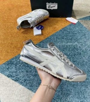 WMN Onitsuka Tiger Mexico 66 Silver
