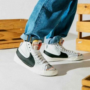 Nike_Blazer_Mid 77 Jumbo