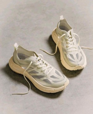 Hoka Satisfy One Mafate Speed 4 Lite Bone