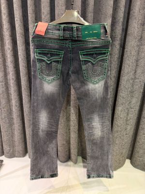 TRUE RELIGION IMPORTED JEANS 100% BOOTCUT