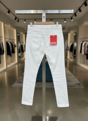DIESE_L IMPORTED STORE ARTICLE JEANS