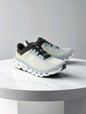 On Cloudflow 4 Light Glacier Chambray