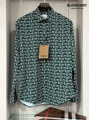 BURBERRY_GREEN_ALL_OVER_MONOGRAM_PRINT_PREMIUM_SHIRTS_WITH_BOX_PACKING_AND_CARRY_BAG_(973)