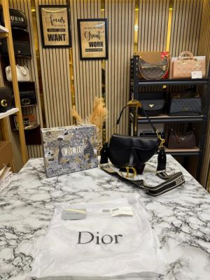 Christian_Dior_Saddle_Premium_Quality_With_Box_And_Dust_Bag_(Black)