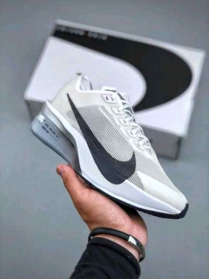 Nike_Vaporfly_4 Road Racing White Black