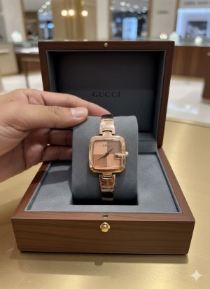 GUCC I WATCH FOR HER WC 473