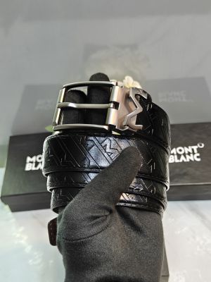MONT BLAN_C PREMIUM QUALITY IMP REVERSEABLE BELT WITH OG BOX