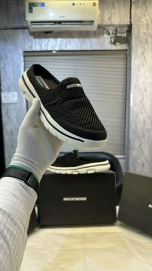 Skechers-go-clearance-walk-5-black-white-women