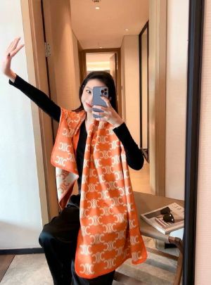 Celine_Woollen_Scarf_With_Plain_ZipLock_Bag