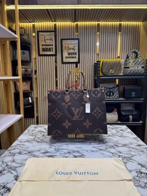 LOUIS_VUITTON PREMIUM ONTHEGO WITH DUST BAG (BROWN)