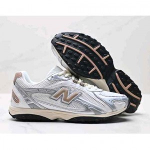 Newbalance 204L silver metallic white and brown