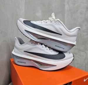 nikee Air Zoom Fly 6 Gridiron