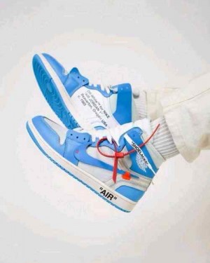 Nike_Off_White_X_Ai_Jordan 1 Retro High OG UNC  377