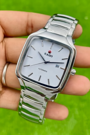 RAD O TRUE SQUARE STORE ARTICLE 