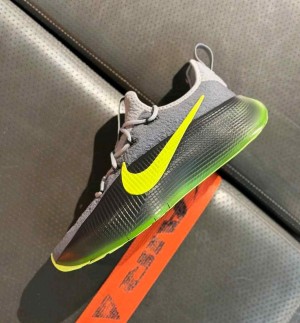 nikee LeBron TR 1 Dunkman